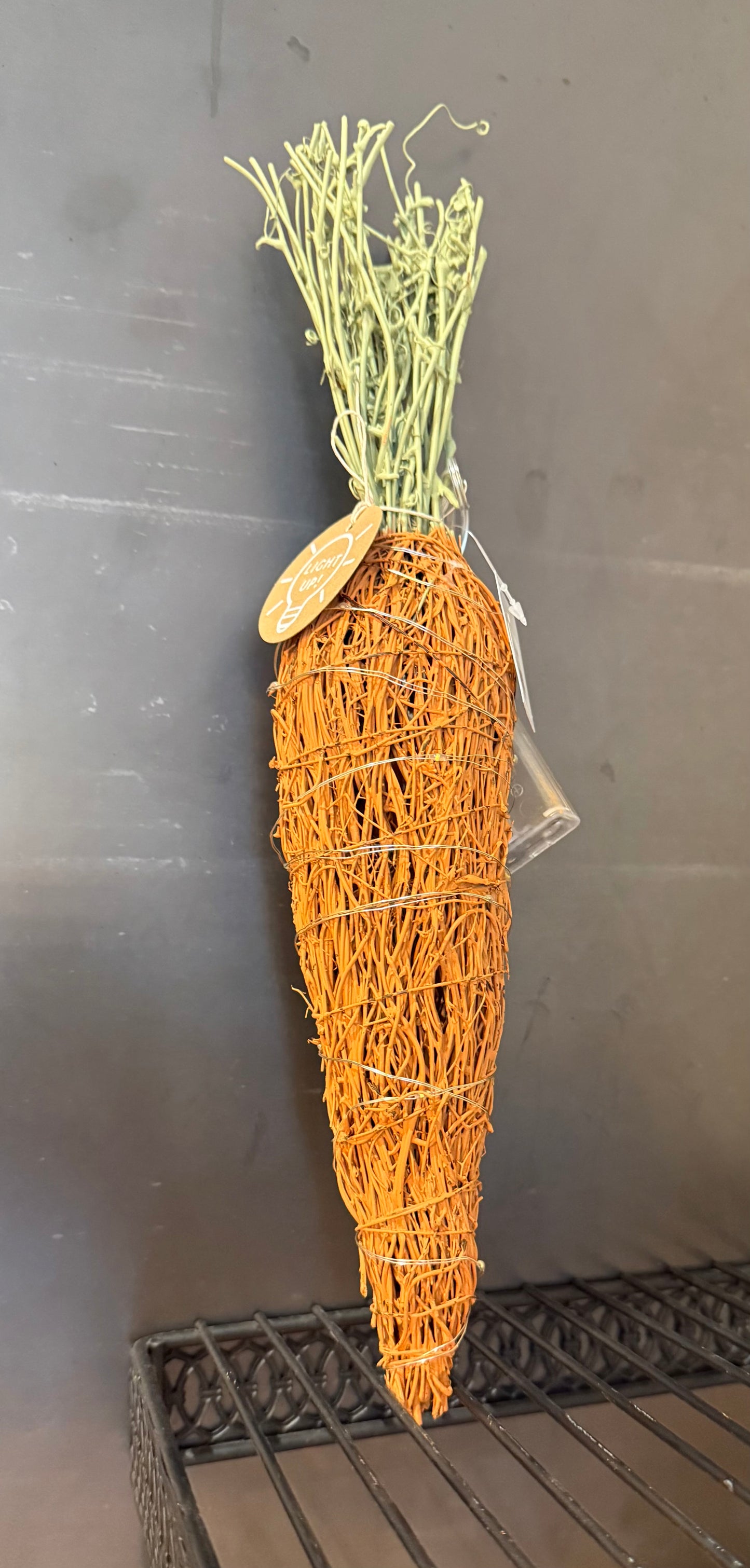 Mud pie medium lighted carrot decor