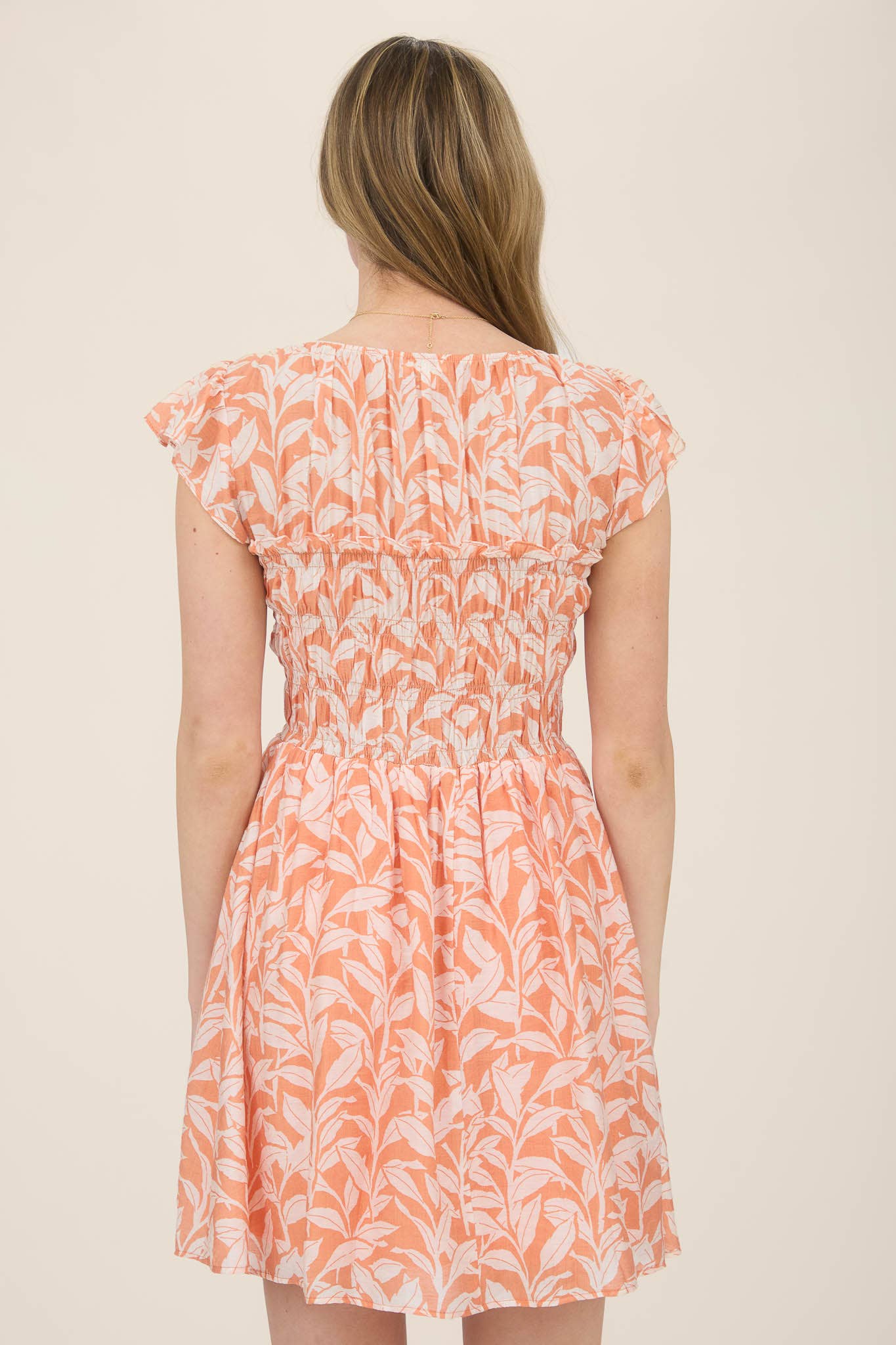 LEAF PRINT FRONT TIE SMOCKED BODICE MINI DRESS