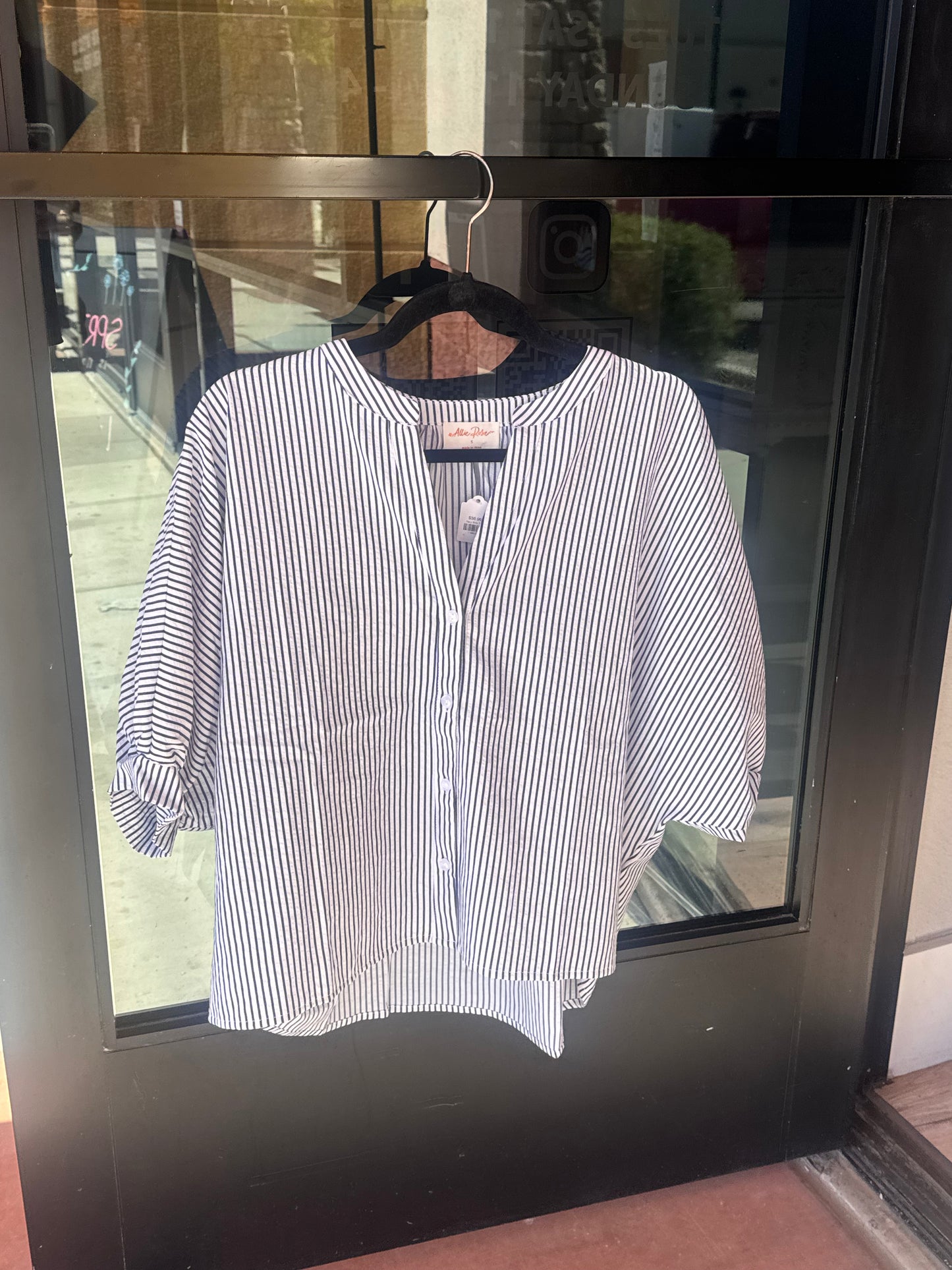 Navy Stripe top