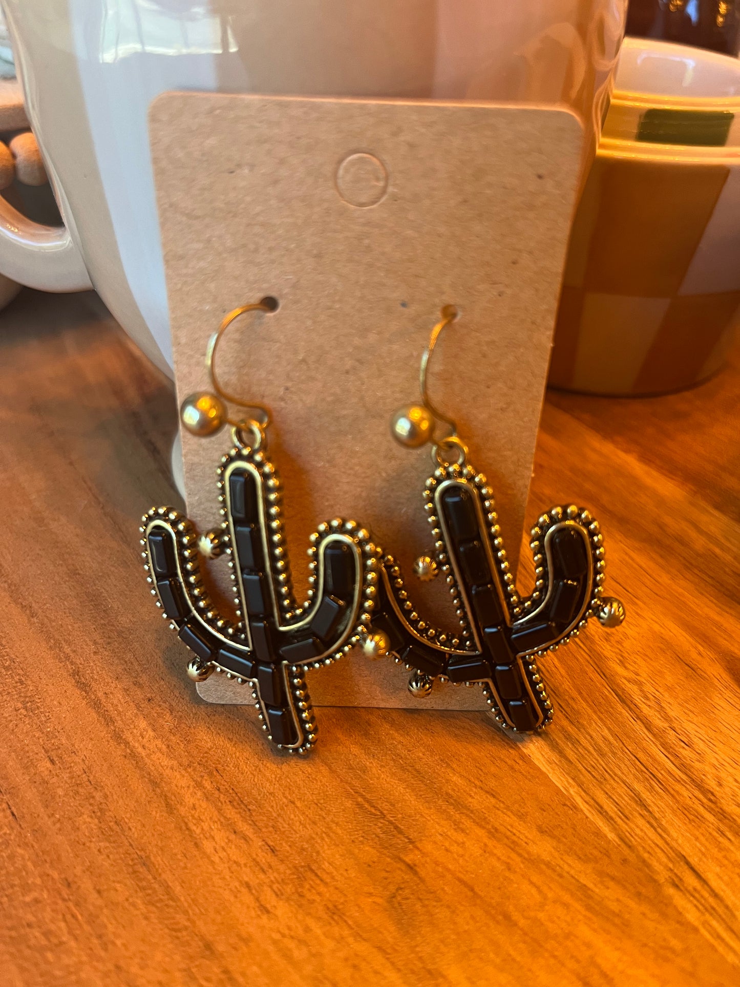 Hammered Black Cactus Earrings - 85 Local