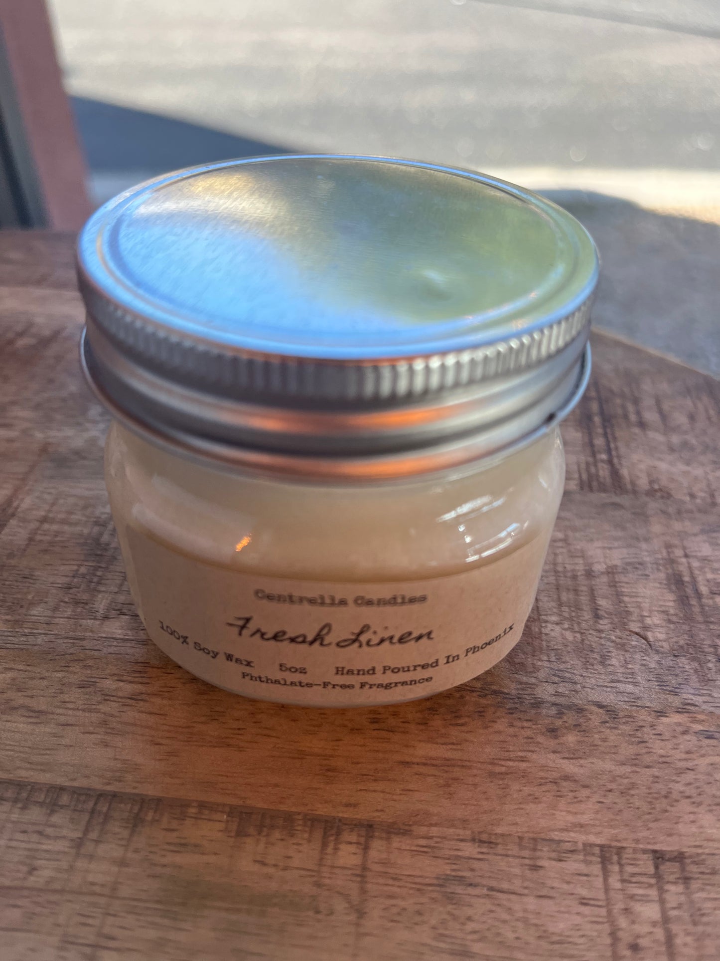 Fresh Linen Candle - 85 Local