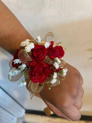 Prom boutonnieres and coursages 85 Local
