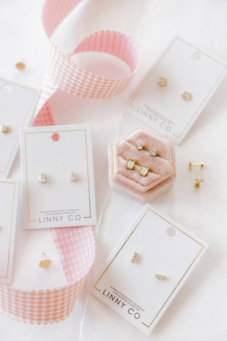 Screwback Stud Earrings - Paige Pear Gold