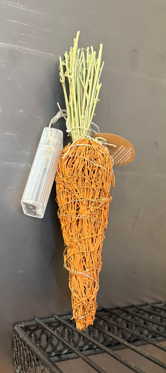 Lighted carrot mud pie decor 