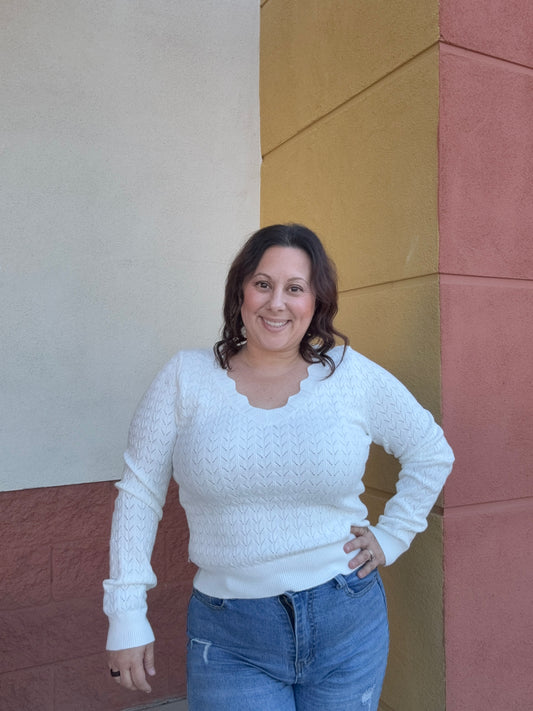 Scalloped bead, off-white pullover sweater