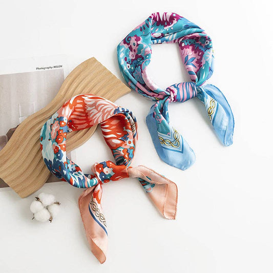 Scarvii - Chain and Floral Square Scarf - 85 Local