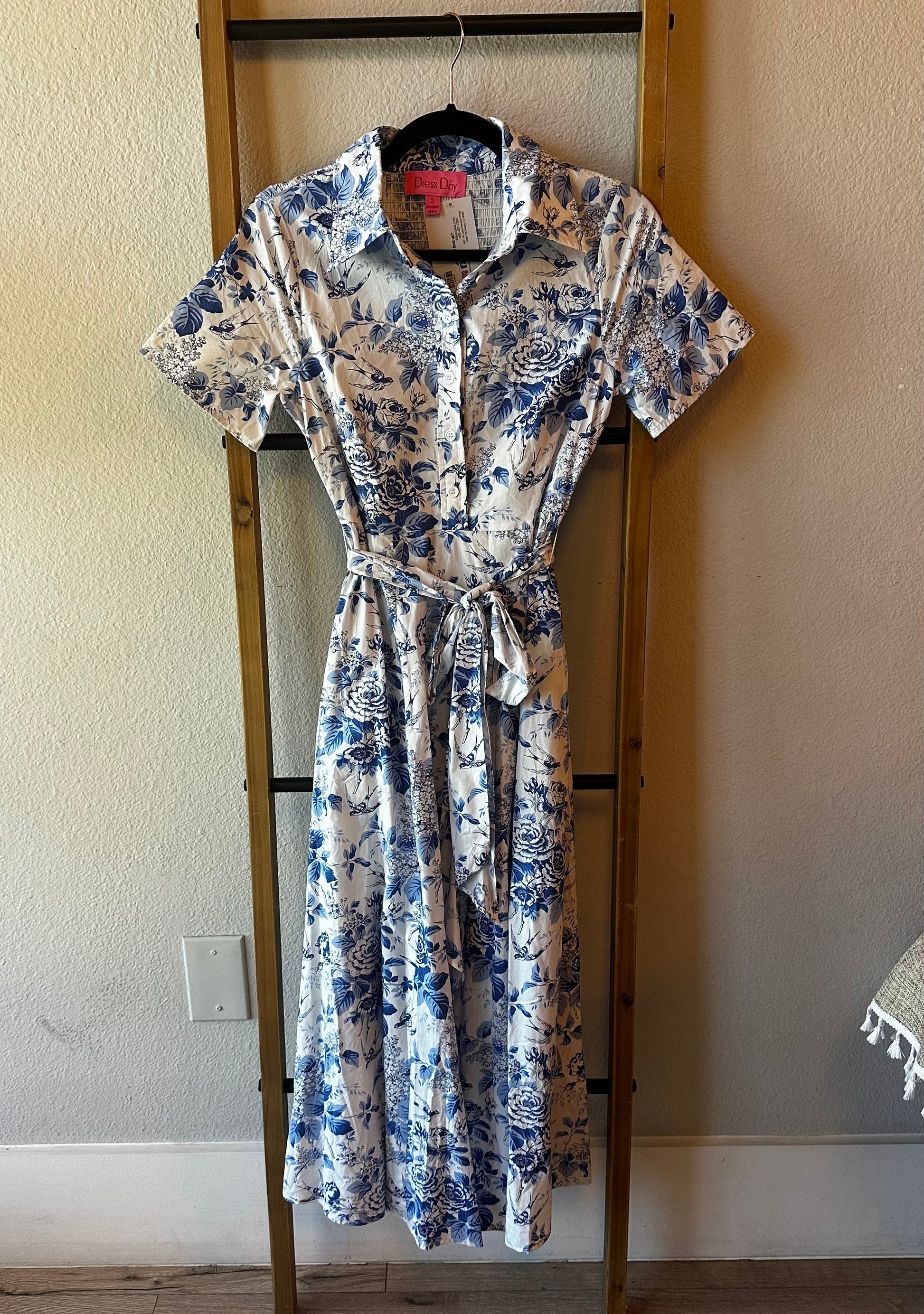 Blue Flower Button Midi - 85 Local