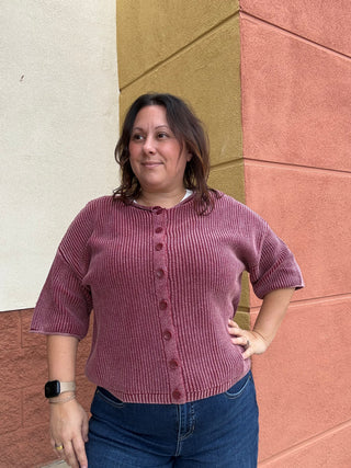 Ribbed button up cardigan in burgundy 