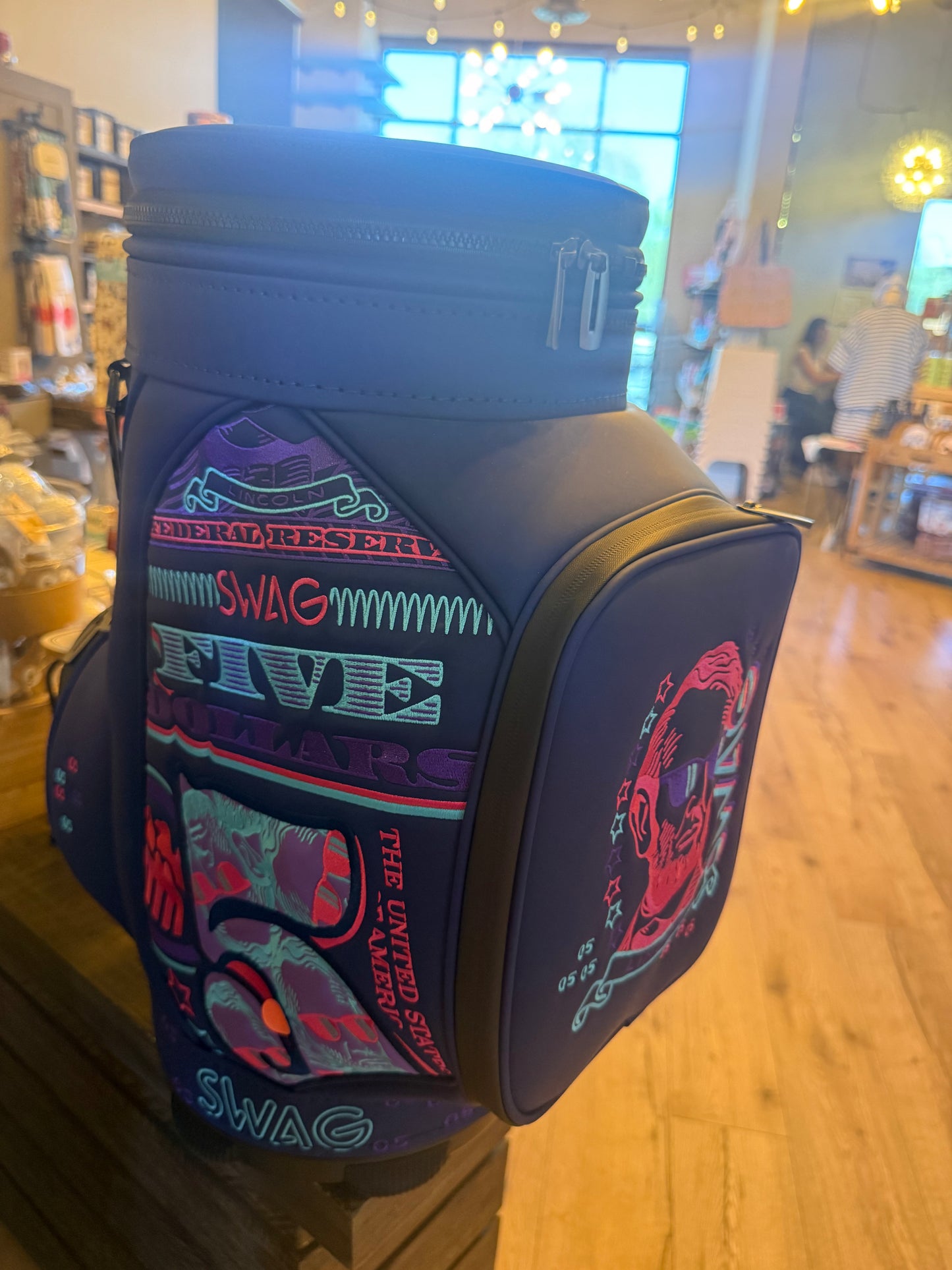 Lincoln Den Caddy Cooler