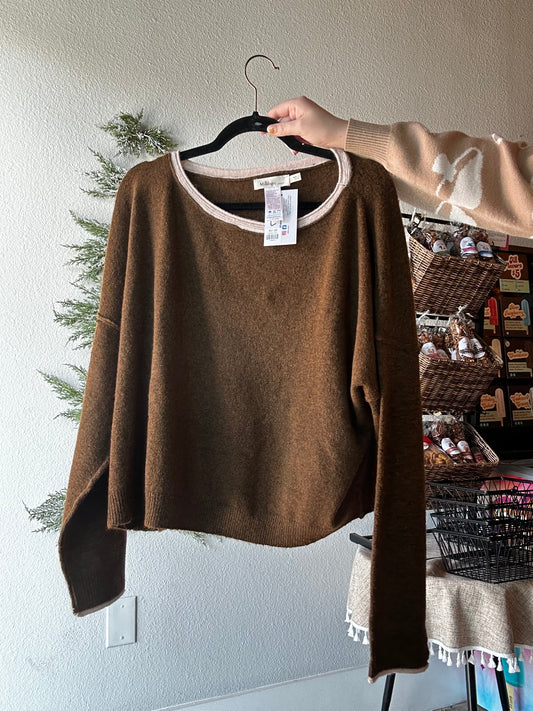 Espresso Outline Pullover